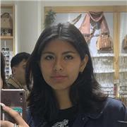 Tengo experiencia enseñando inglés a niños de entre ocho y diez años. Y cuento con el B2 de inglés.